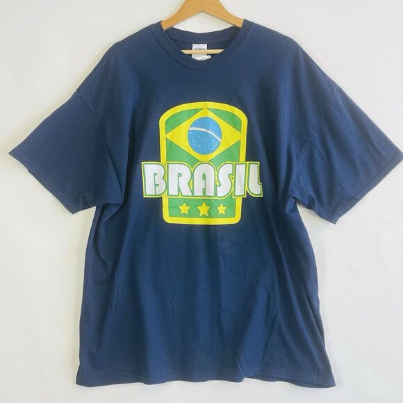 Gildan Brazil Brasil Vintage Soccer Football Logo T-Shirt Top Mens XXL 2XL‎ NEW - Picture 1 of 5